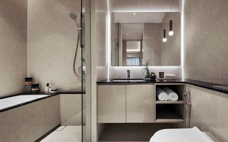 Artist's impression of a master bathroom